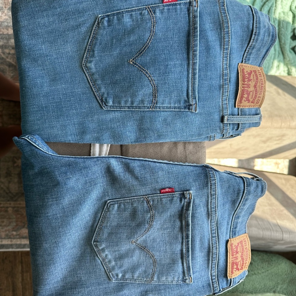 Levi’s 512 perfectly slimming Blue Straight Leg Jeans